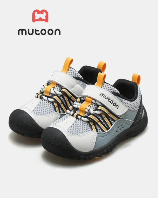 Everyday Wide Toe Sneakers — alternate view