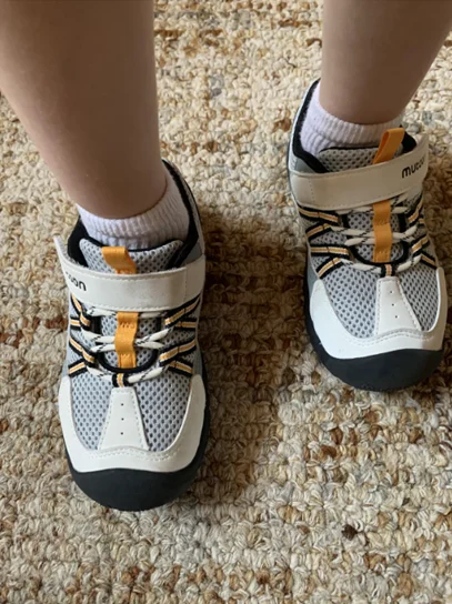 MUTOON shoes photographed by Gordon B
